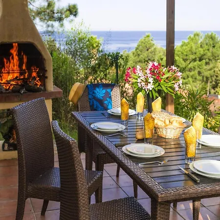 Vakantiehuis In Corsica Near Sandy *