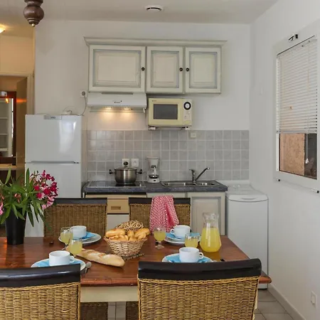 In Corsica Near Sandy Vakantiehuis Favone