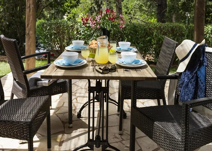 Holiday home In Corsica Near Sandy *