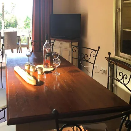 Corsican Apartment Near A Sandy Beach בית נופש פאבונה